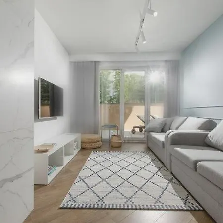 - 6 Person - Premium Baltic With Garden * Rewal