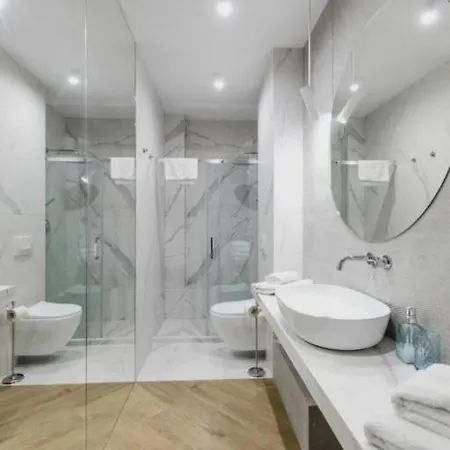 Apartment - 6 Person - Premium Baltic With Garden