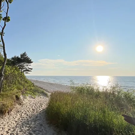 - 6 Person - Premium Baltic With Garden *